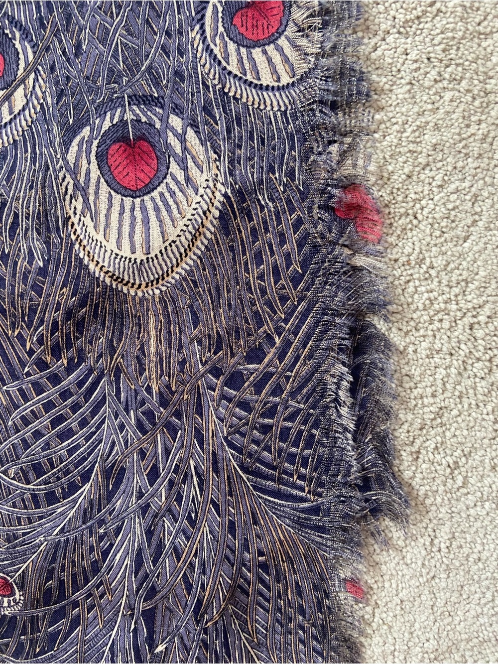 Vintage Liberty of London Peacock Feather Wool Large Scarf Shawl. 52 x 52 in. - Picture 3 of 5